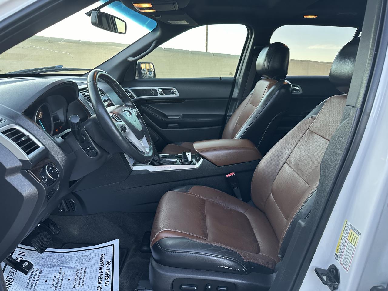 Ford Explorer Limited FWD 2014