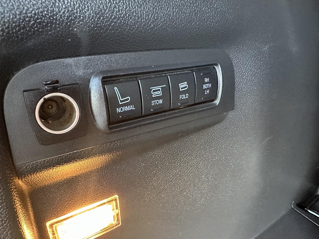 Ford Explorer Limited FWD 2014