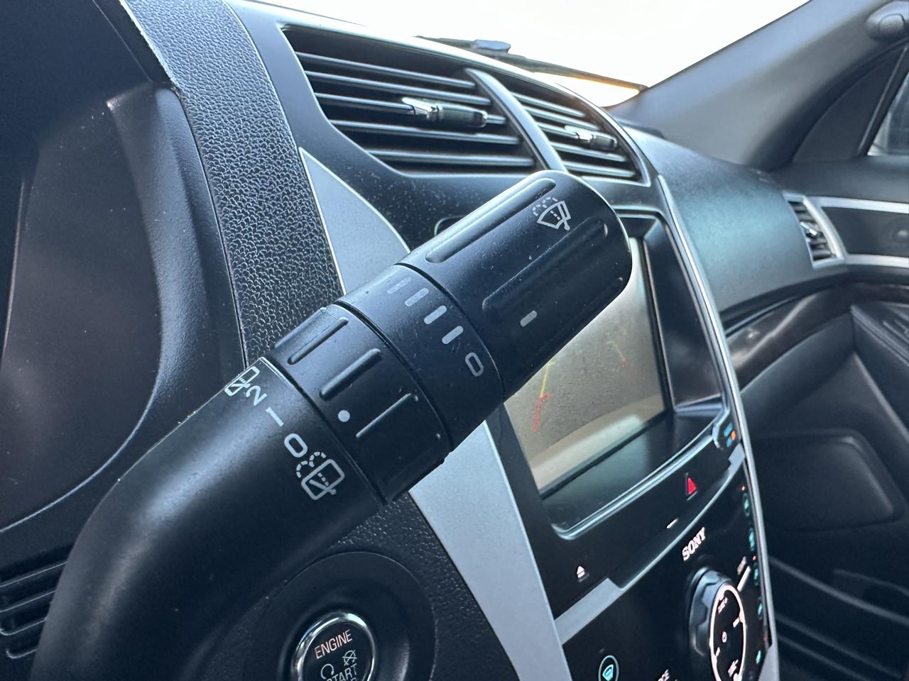 Ford Explorer Limited FWD 2014