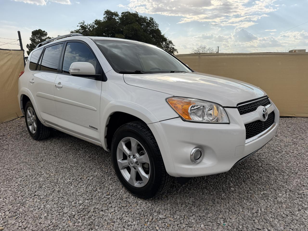 2011 Toyota RAV4 Limited I4 2WD