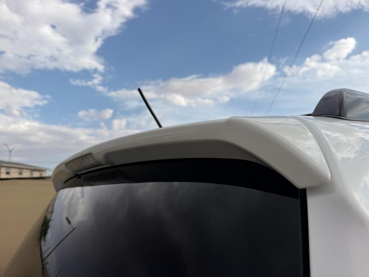 Toyota RAV4 Limited I4 2WD 2011