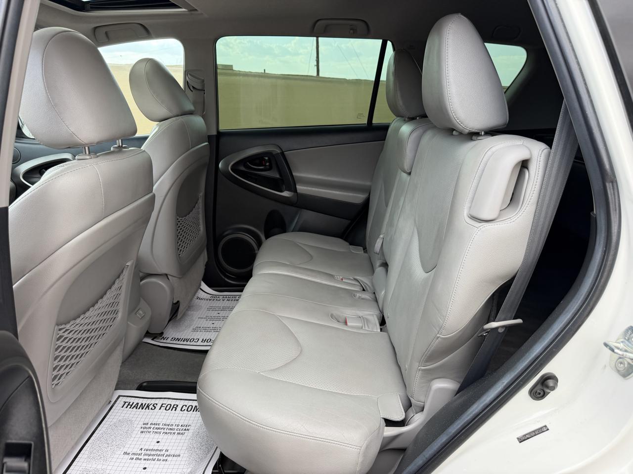 Toyota RAV4 Limited I4 2WD 2011