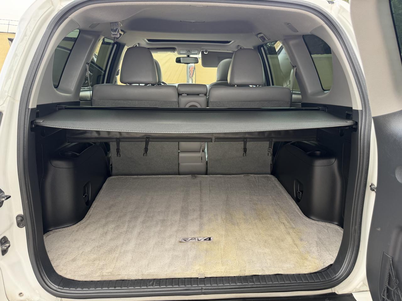 Toyota RAV4 Limited I4 2WD 2011