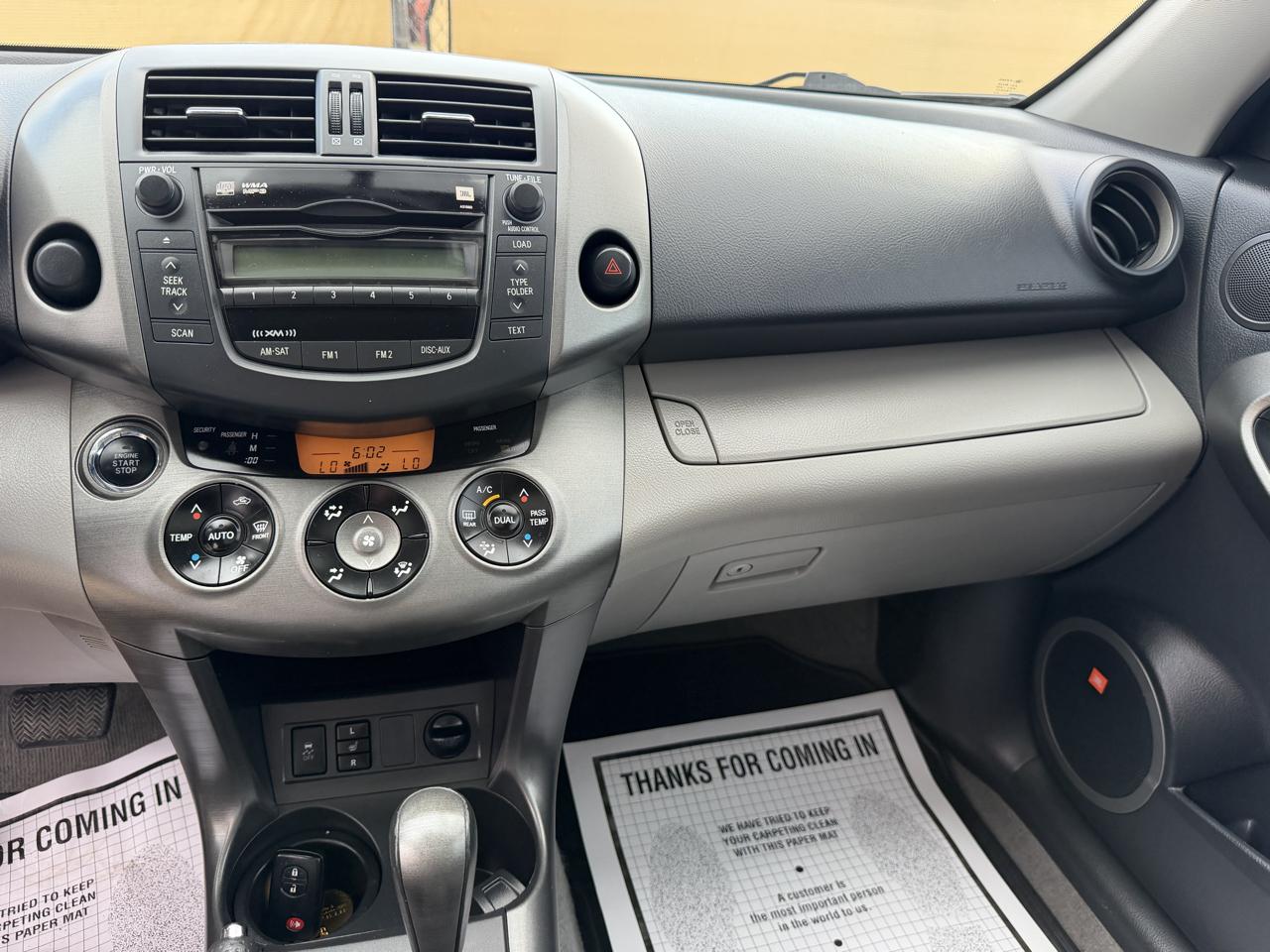 Toyota RAV4 Limited I4 2WD 2011