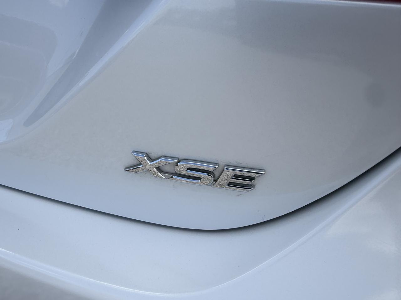 Toyota Camry XSE 2021