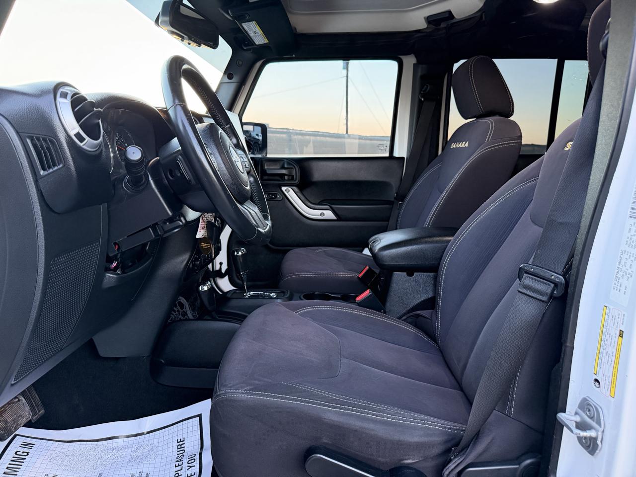 Jeep Wrangler Unlimited Sahara 4WD 2013