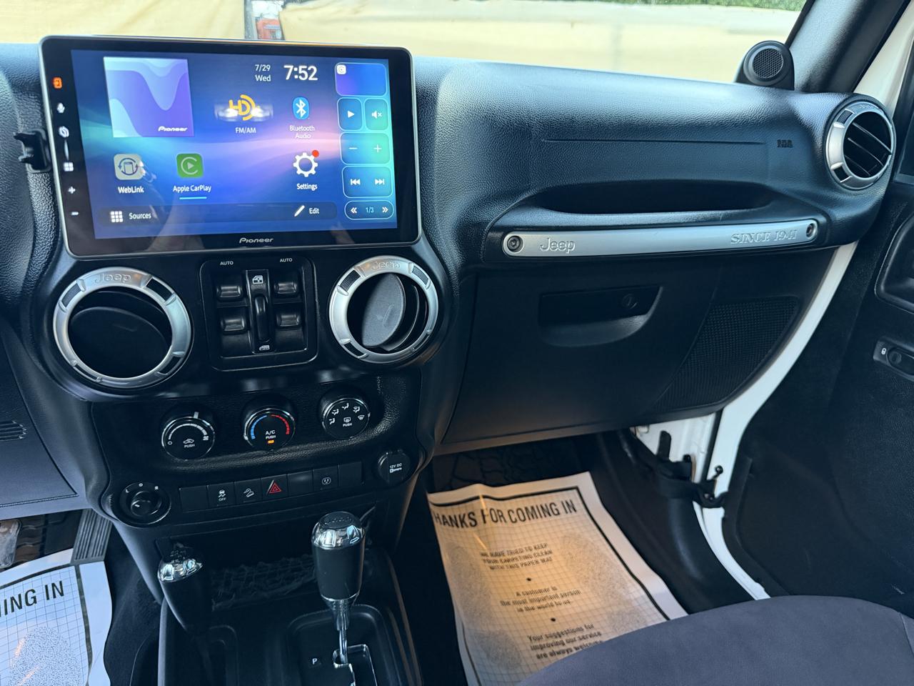 Jeep Wrangler Unlimited Sahara 4WD 2013