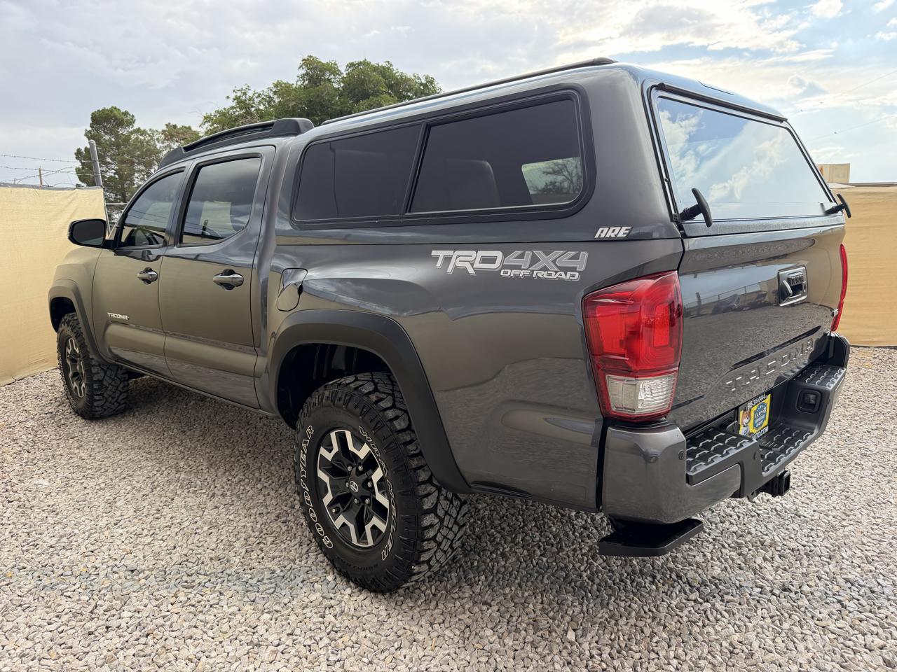 Toyota Tacoma SR5 Double Cab Long Bed V6 6AT 4WD 2016