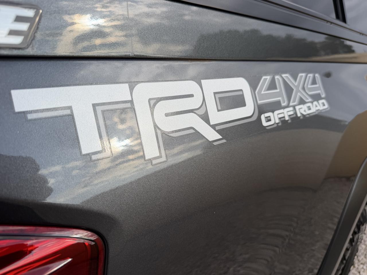 Toyota Tacoma SR5 Double Cab Long Bed V6 6AT 4WD 2016