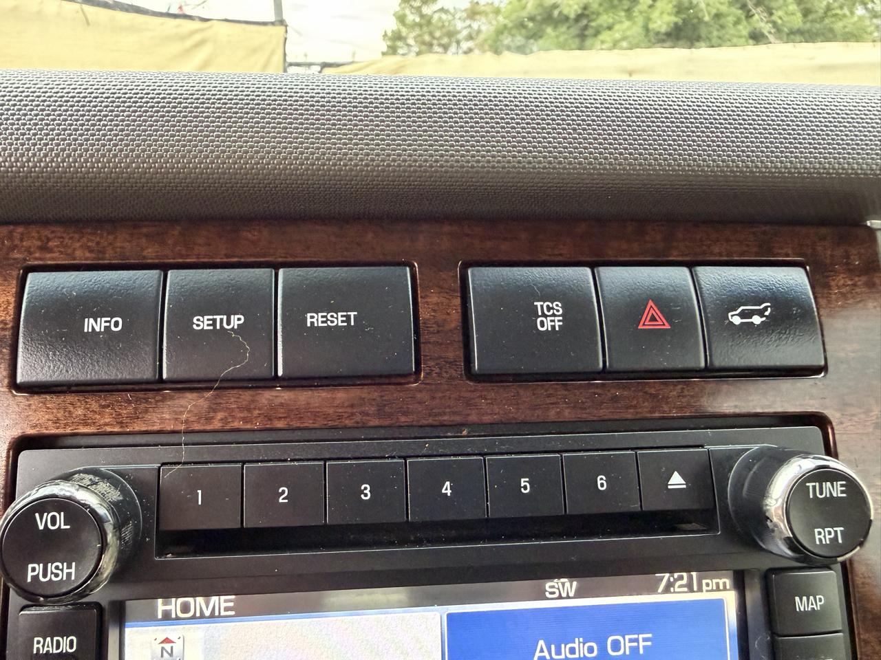 Ford Expedition EL King Ranch 2WD 2014
