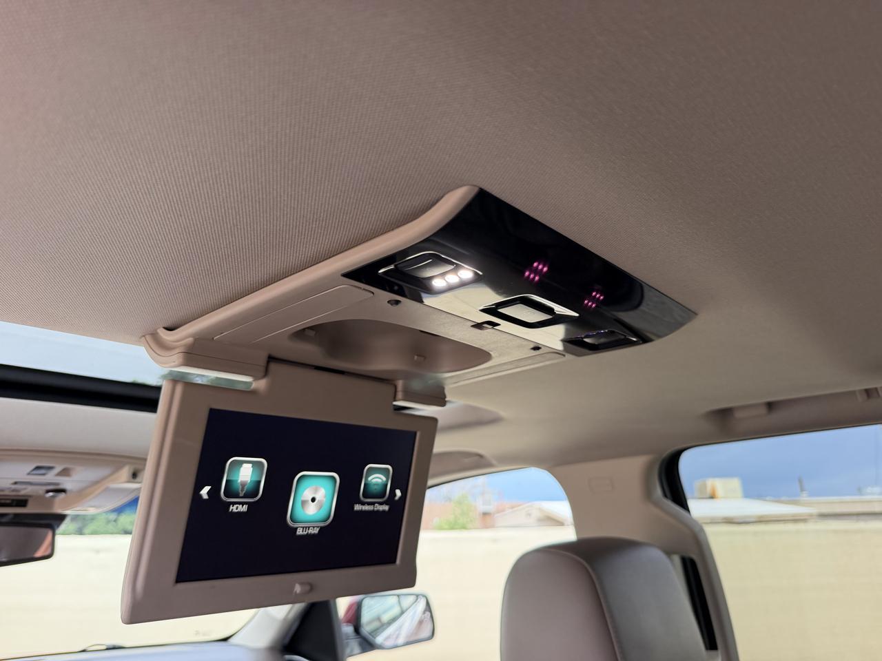 GMC Yukon SLT 2WD 2017