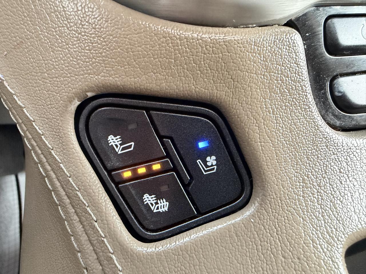 GMC Yukon SLT 2WD 2017