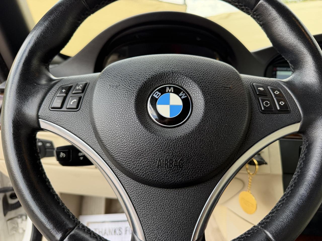 BMW 3-Series 328i Convertible - SULEV 2013