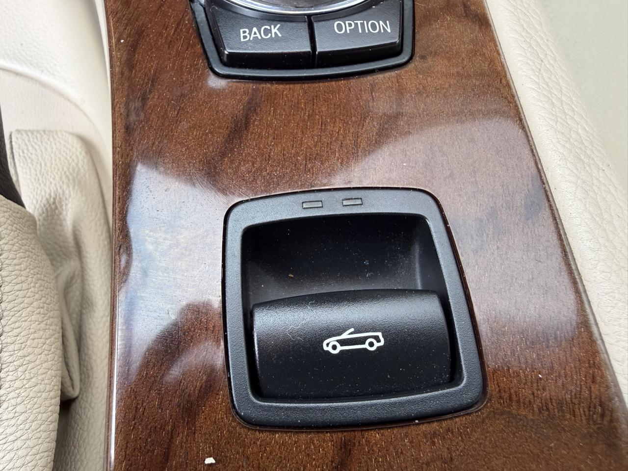 BMW 3-Series 328i Convertible - SULEV 2013