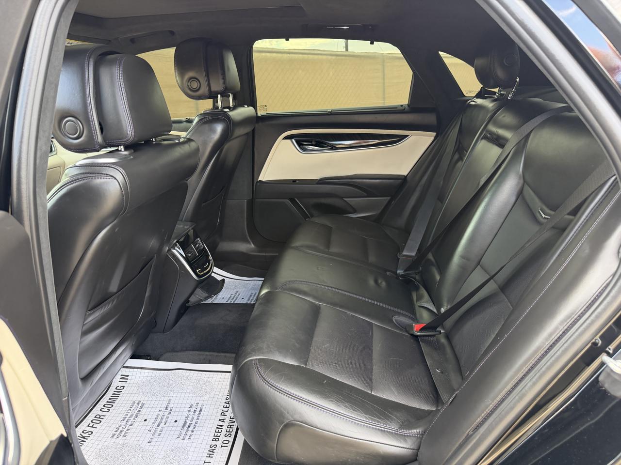 Cadillac XTS Platinum 2013