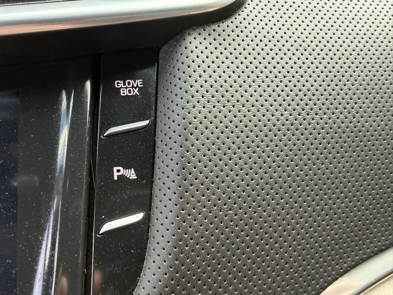 Cadillac XTS Platinum 2013