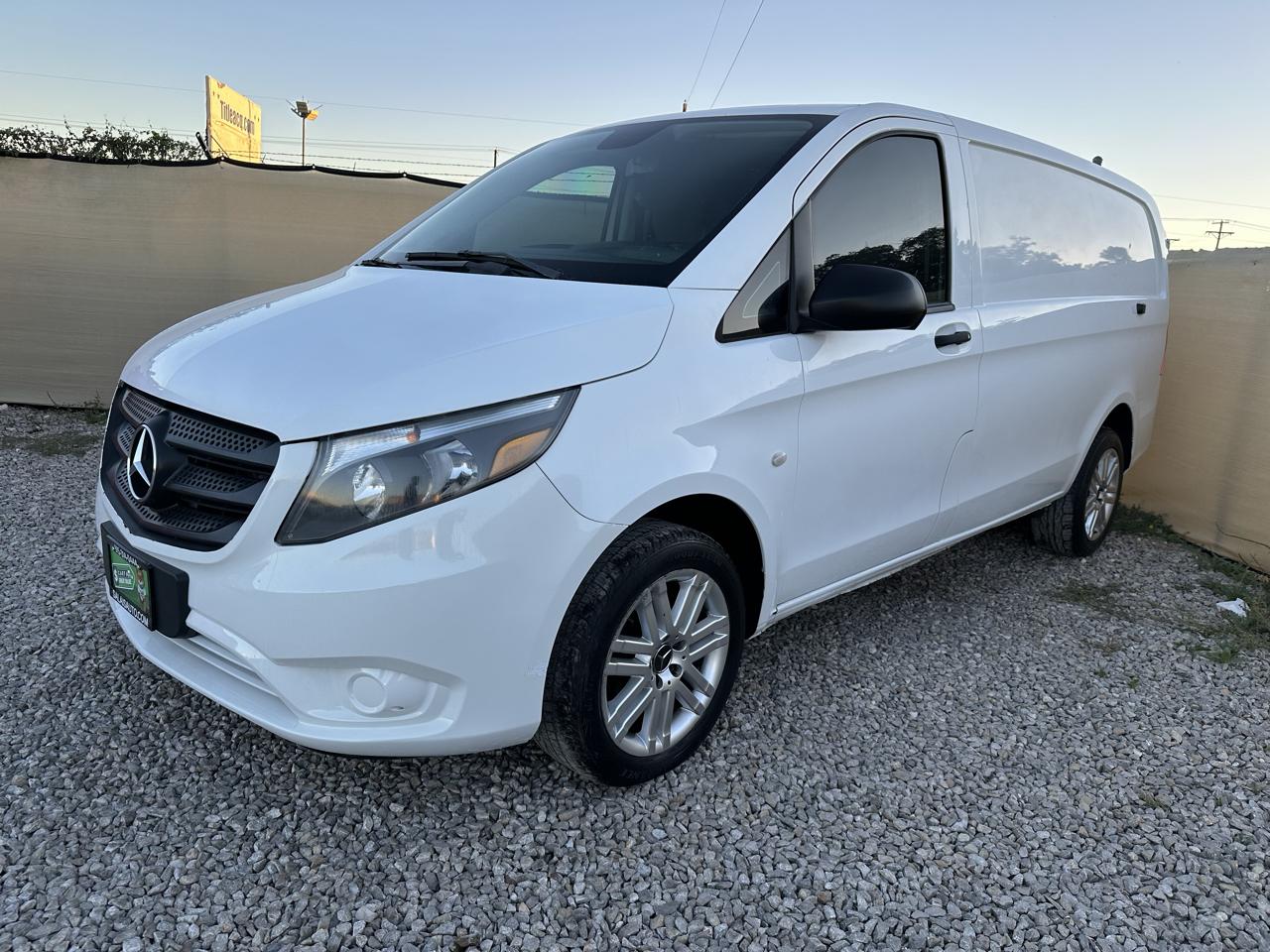 Mercedes-Benz Metris Cargo Van 2016