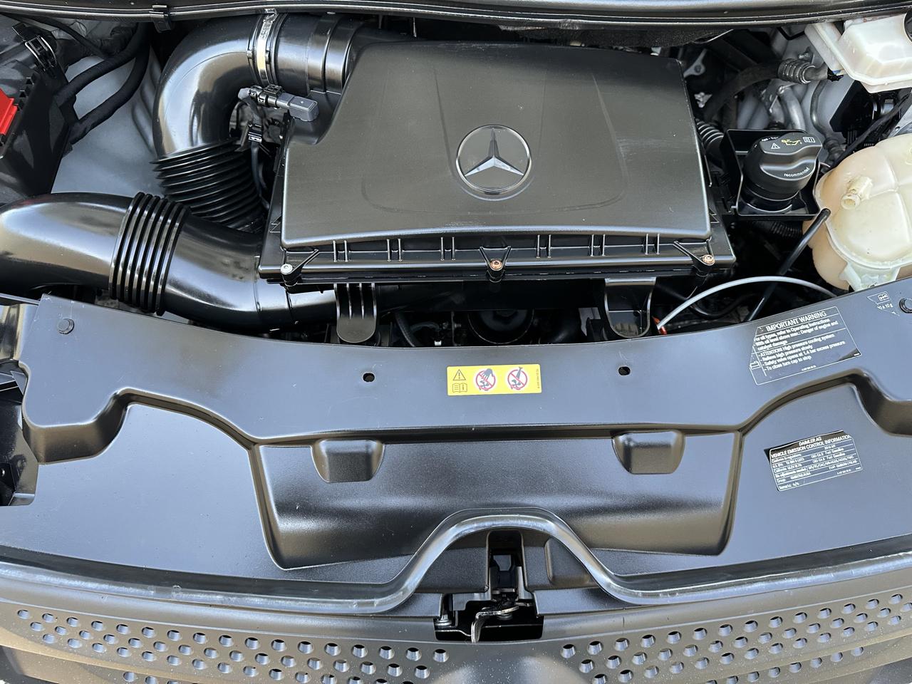 Mercedes-Benz Metris Cargo Van 2016