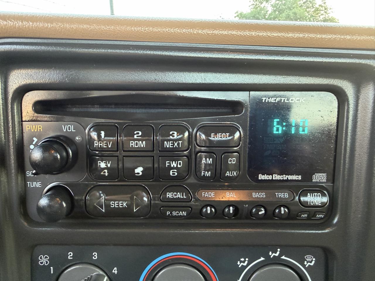 GMC Sierra 1500 SLE Reg. Cab Short Bed 2WD 1999