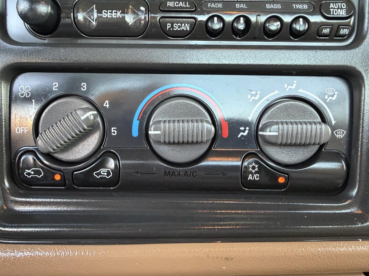 GMC Sierra 1500 SLE Reg. Cab Short Bed 2WD 1999