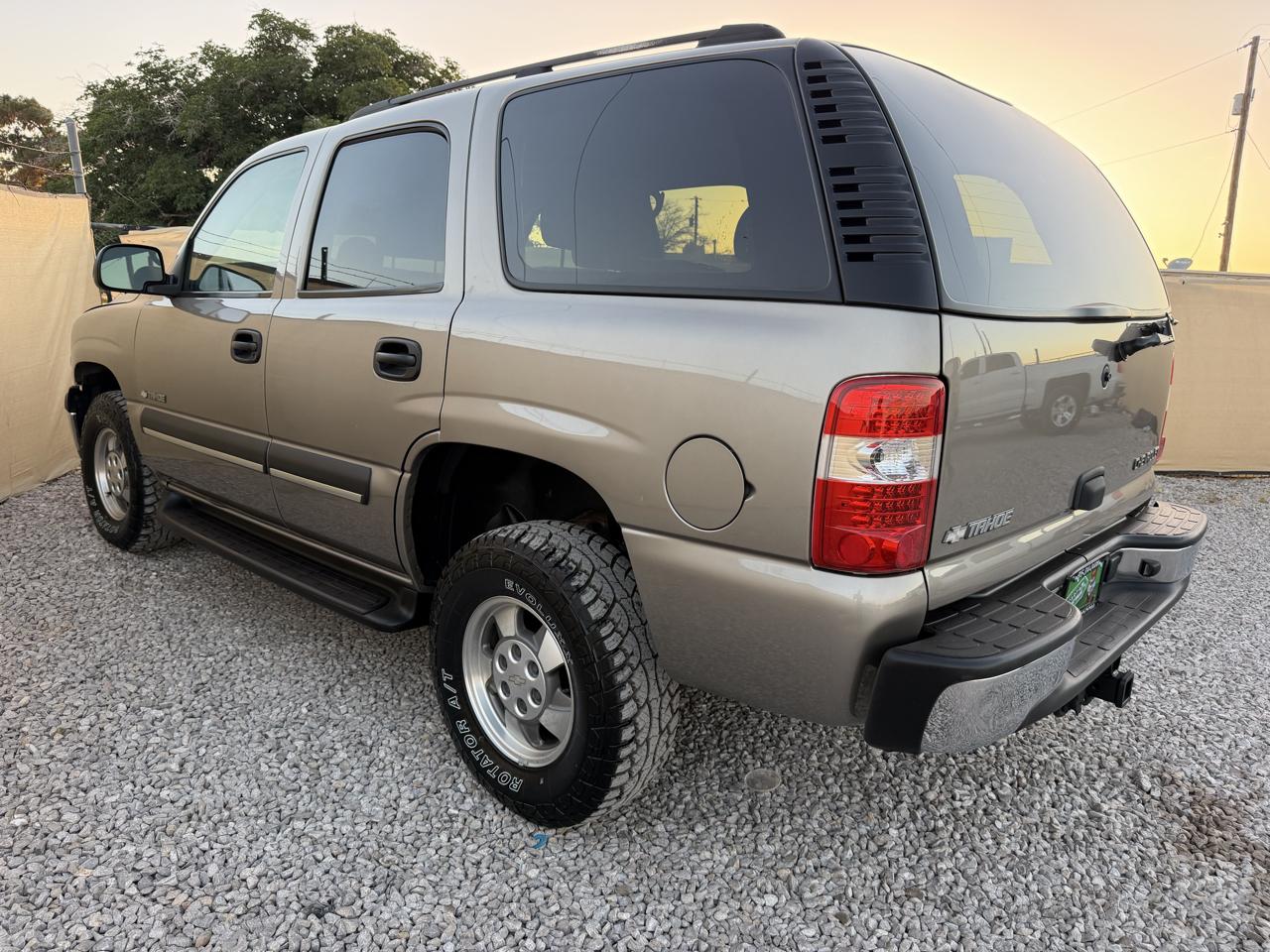 Chevrolet Tahoe LS 2WD 2003