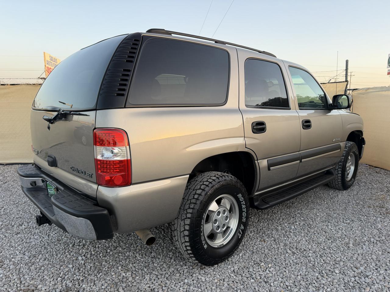 Chevrolet Tahoe LS 2WD 2003