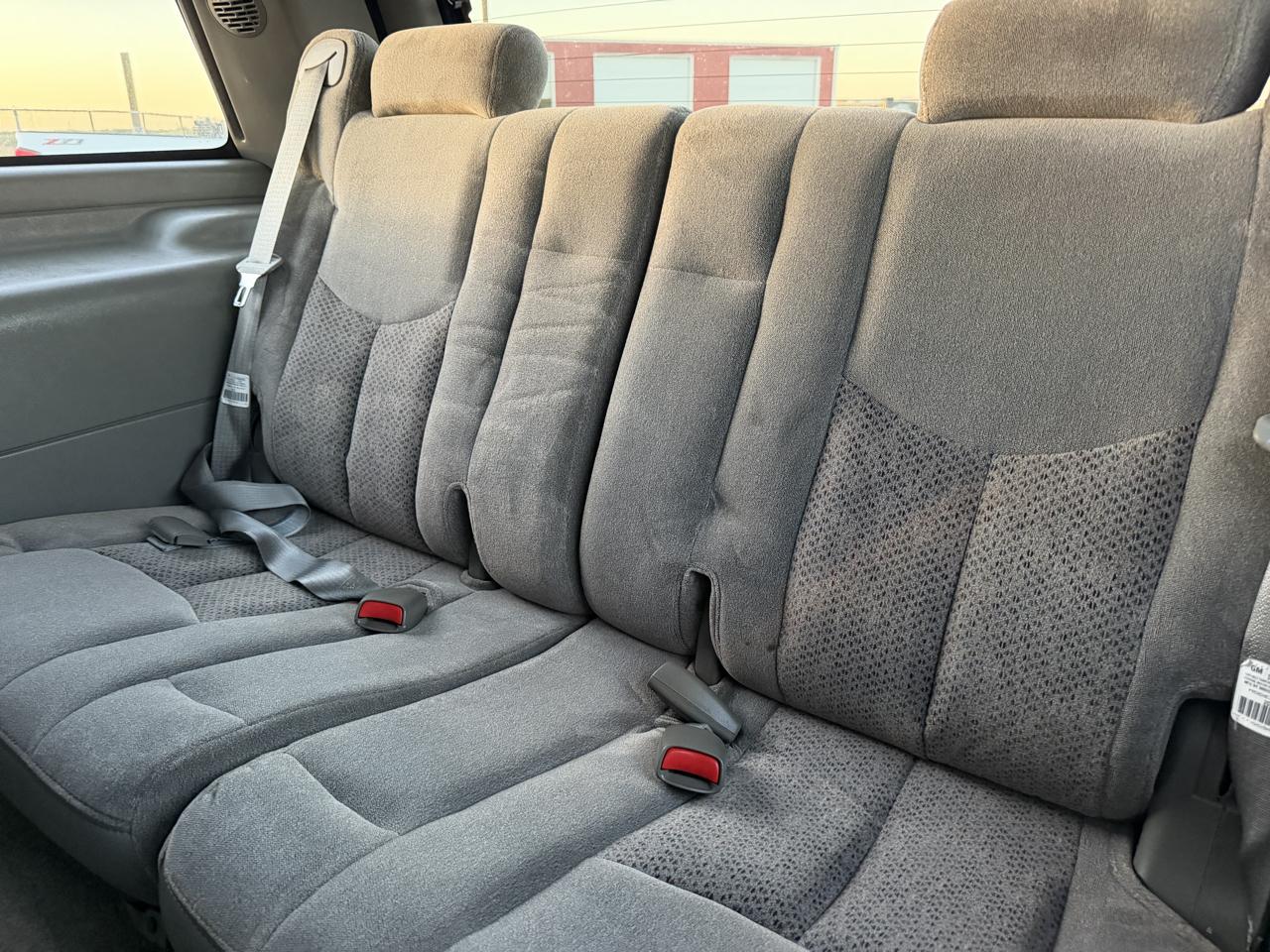 Chevrolet Tahoe LS 2WD 2003