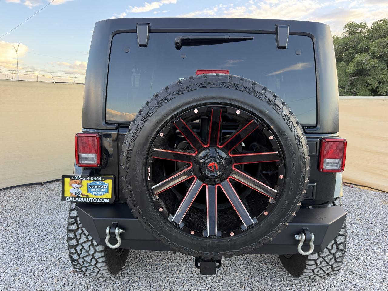 Jeep Wrangler Unlimited Sahara 4WD 2012
