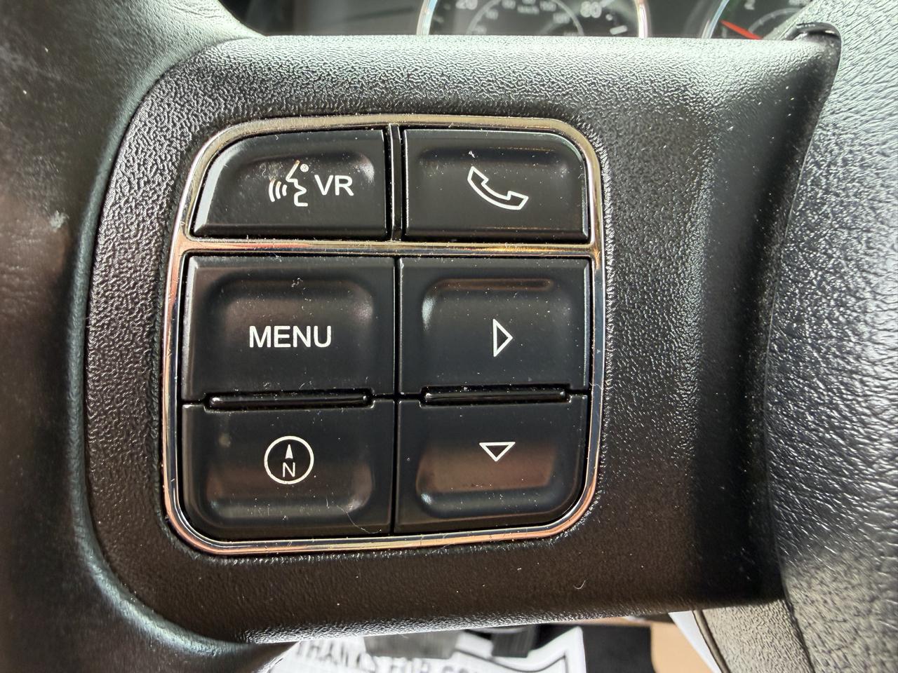 Jeep Wrangler Unlimited Sahara 4WD 2012