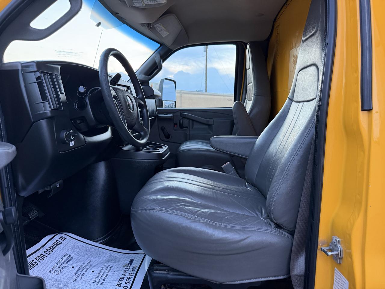 GMC Savana G3500 177 in. 2018