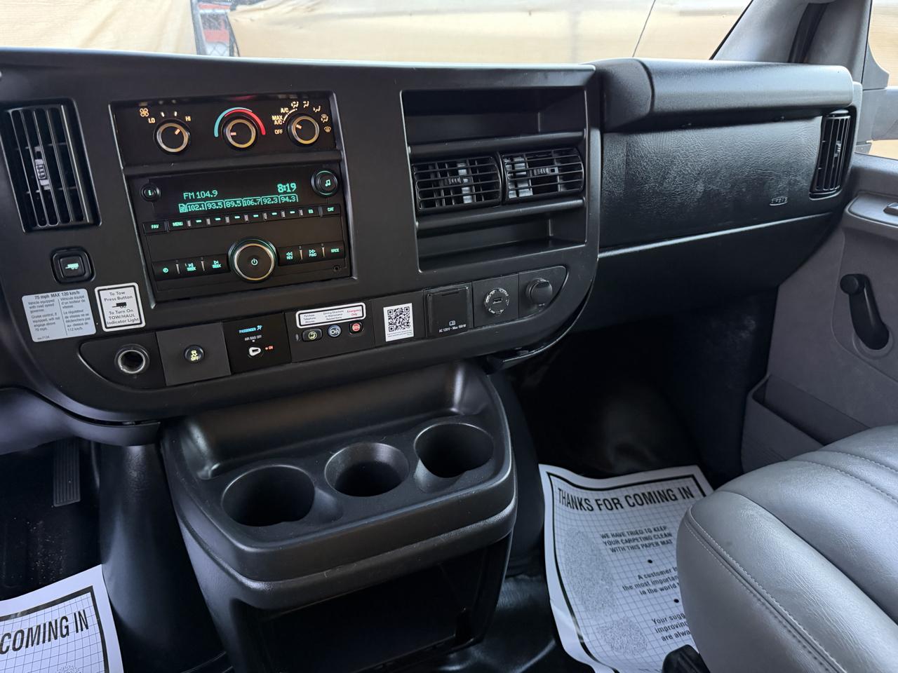 GMC Savana G3500 177 in. 2018