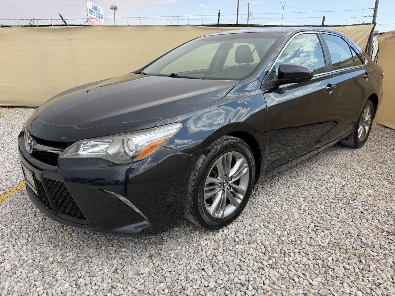 Toyota Camry SE 2015