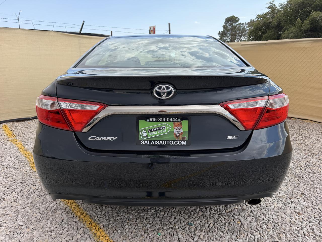 Toyota Camry SE 2015