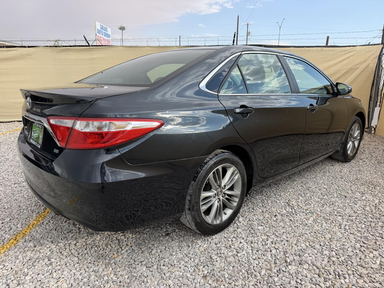 Toyota Camry SE 2015