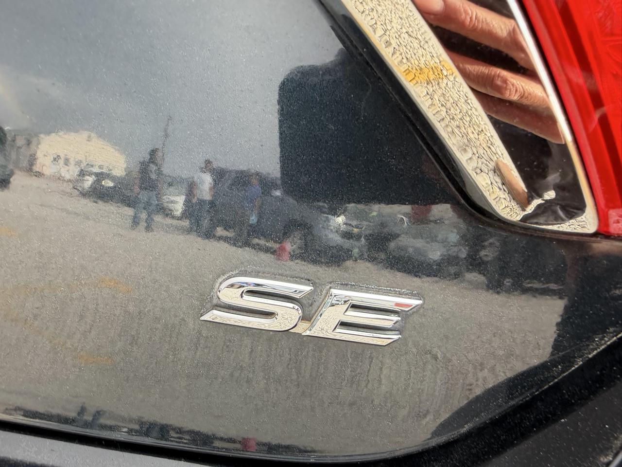 Toyota Camry SE 2015