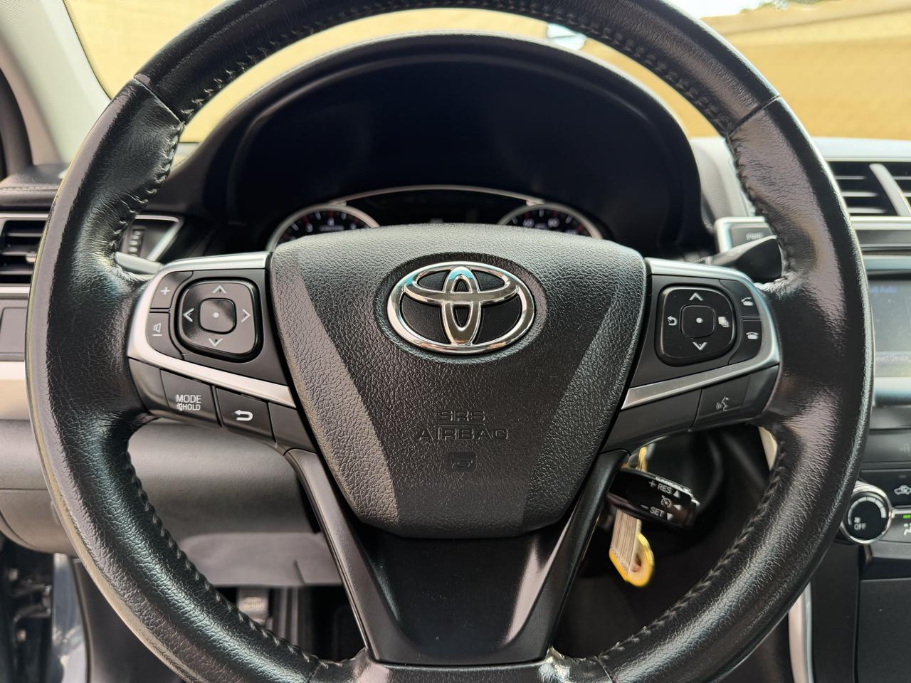 Toyota Camry SE 2015