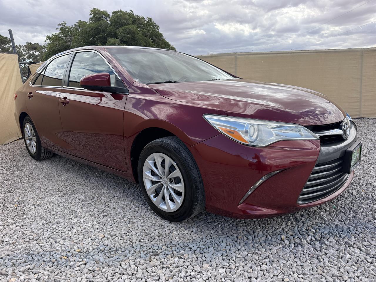 2017 Toyota Camry SE