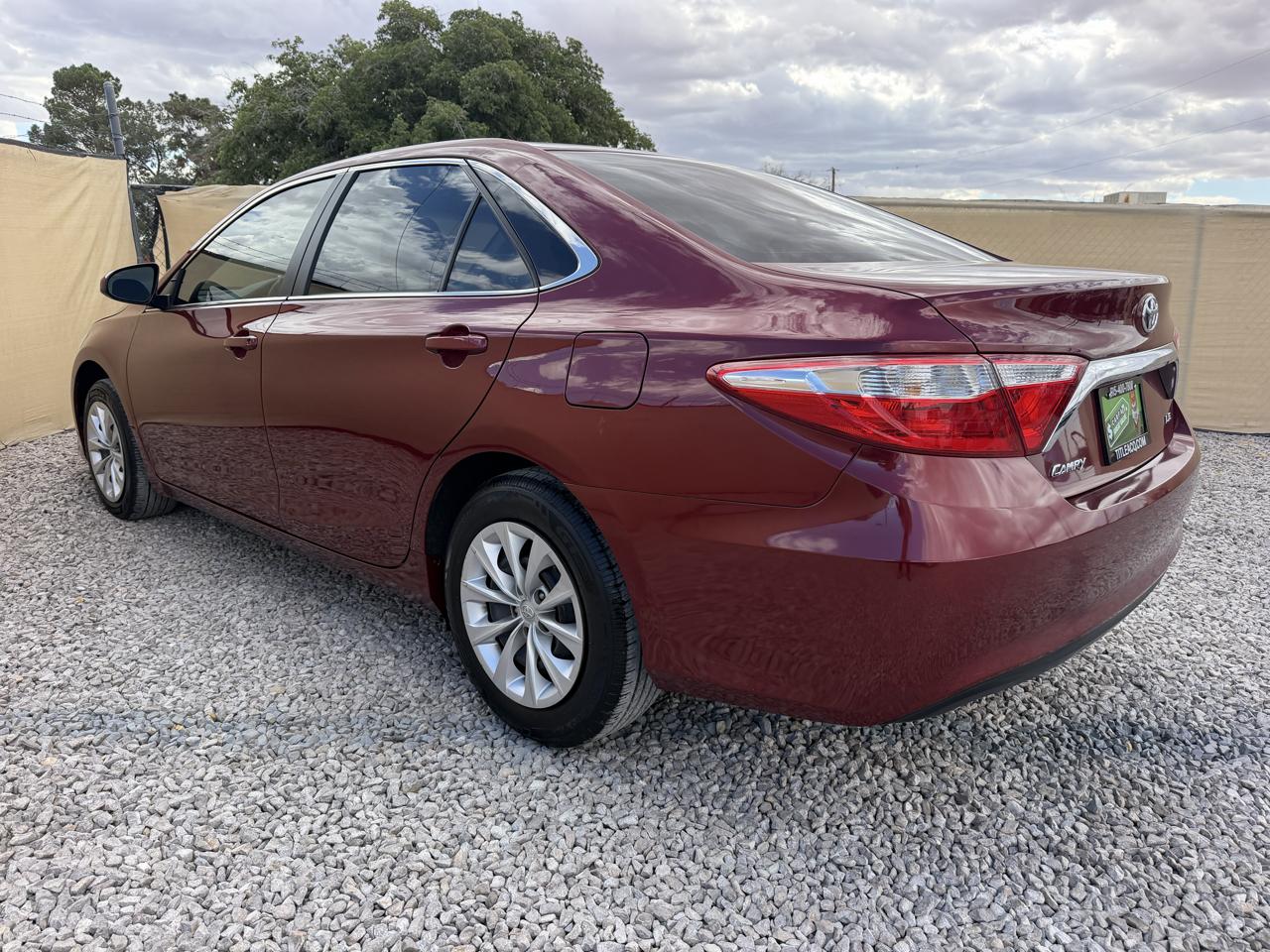 Toyota Camry SE 2017