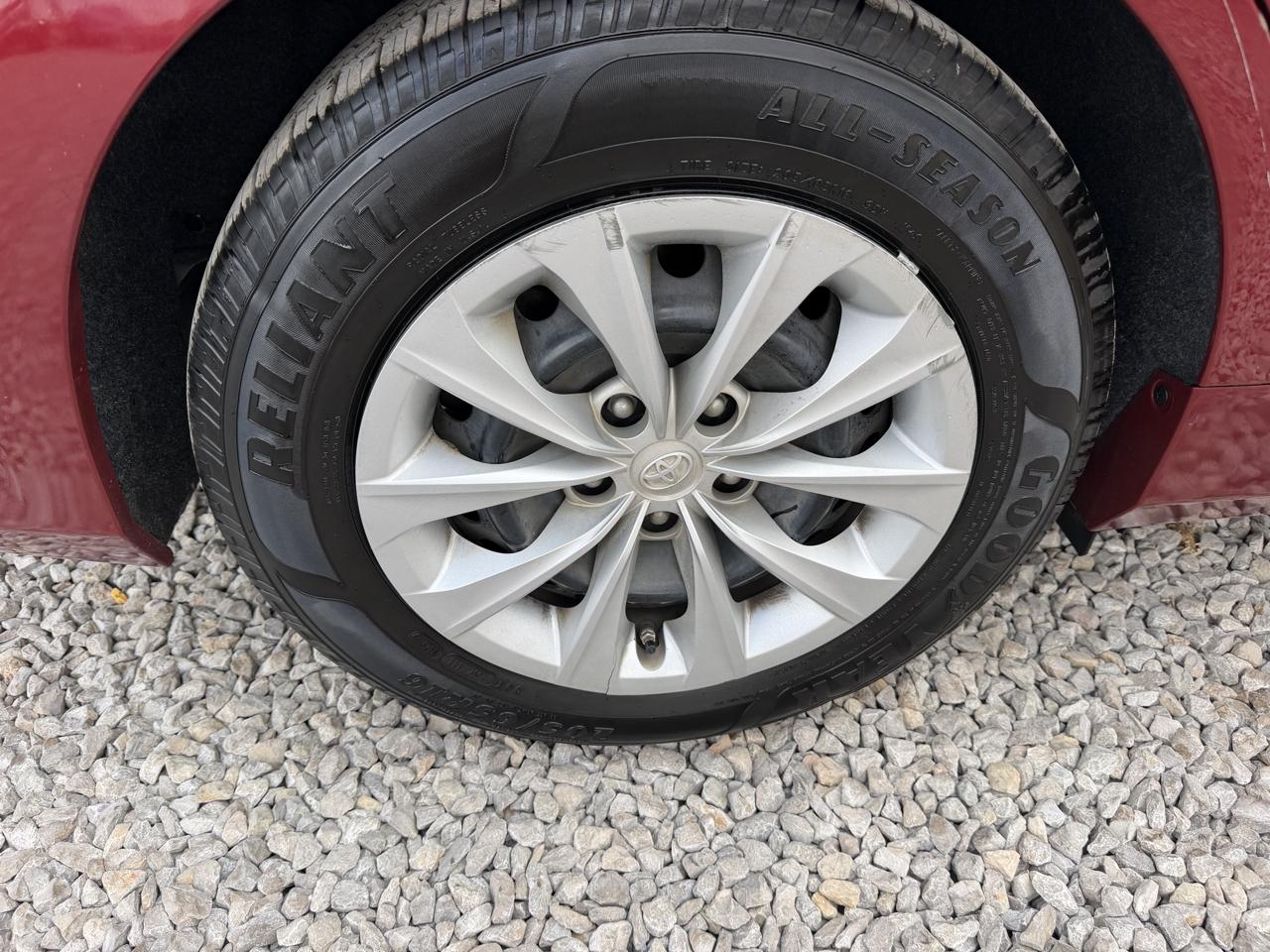 Toyota Camry SE 2017