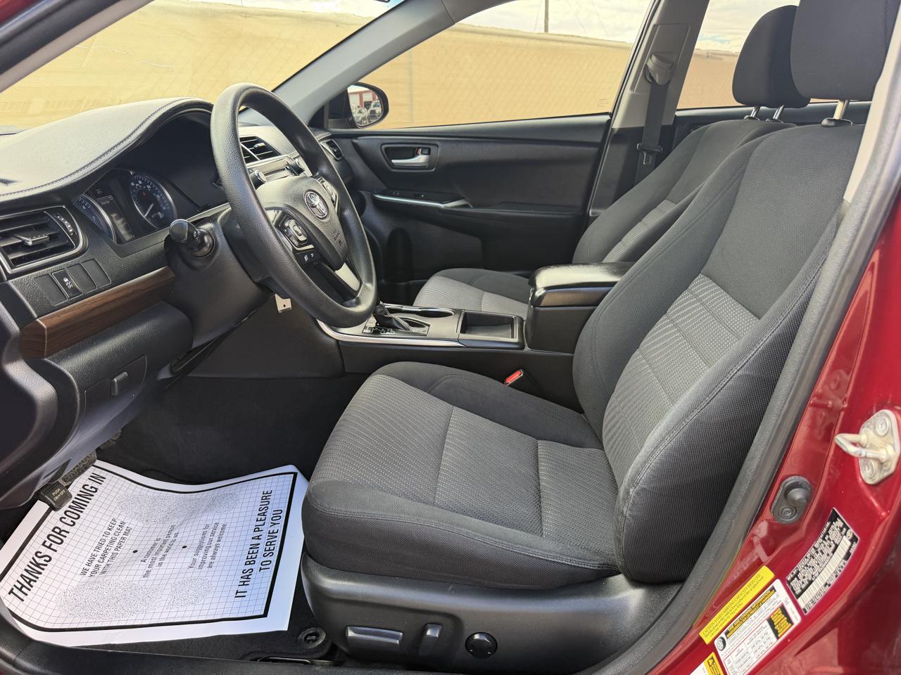 Toyota Camry SE 2017