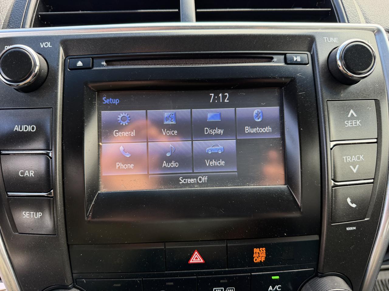 Toyota Camry SE 2017