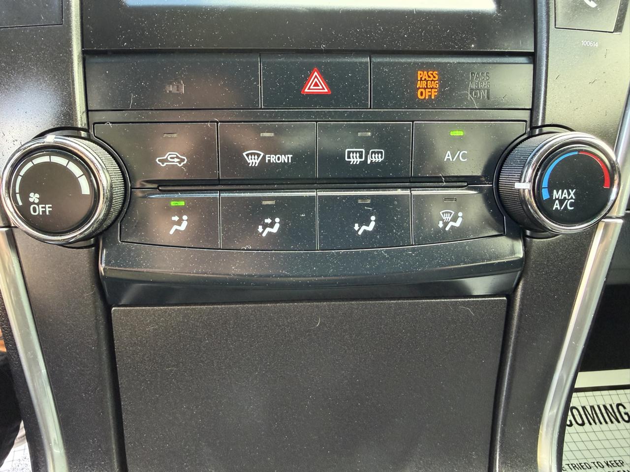 Toyota Camry SE 2017