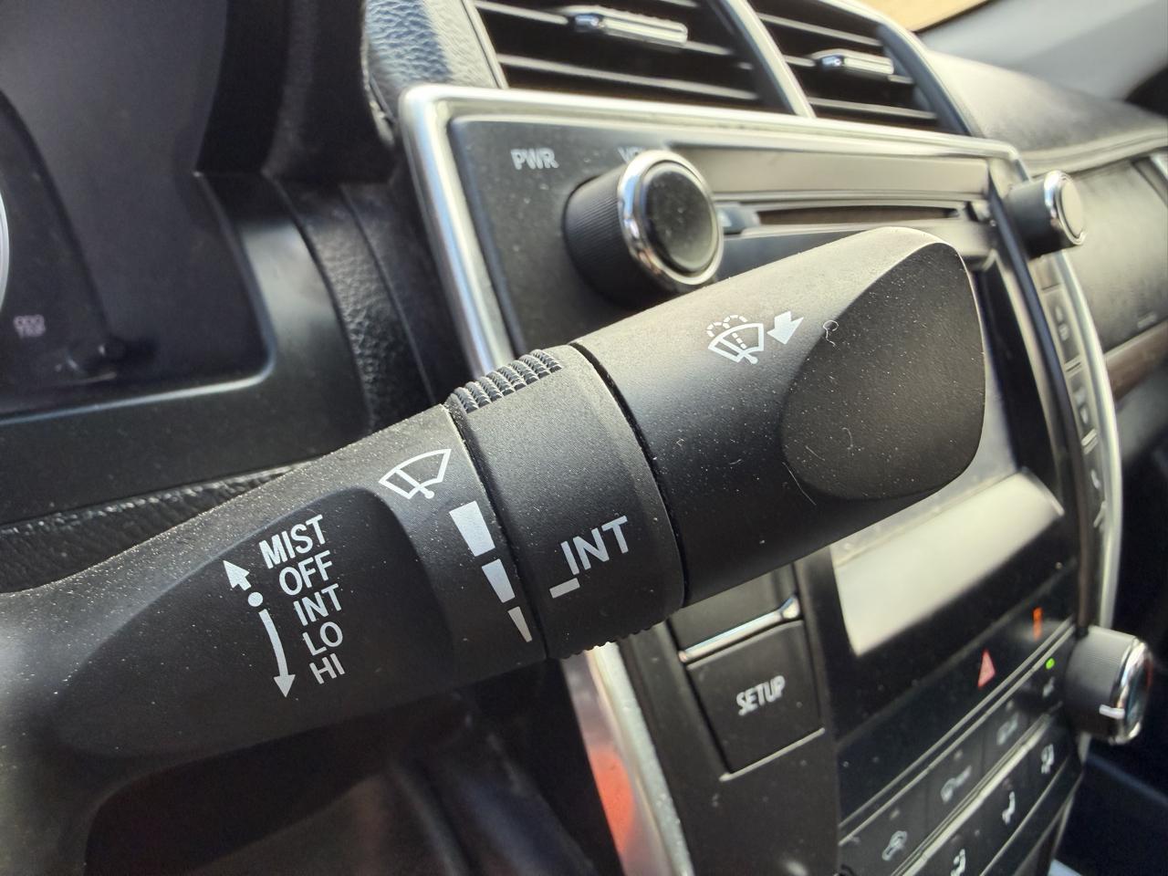 Toyota Camry SE 2017