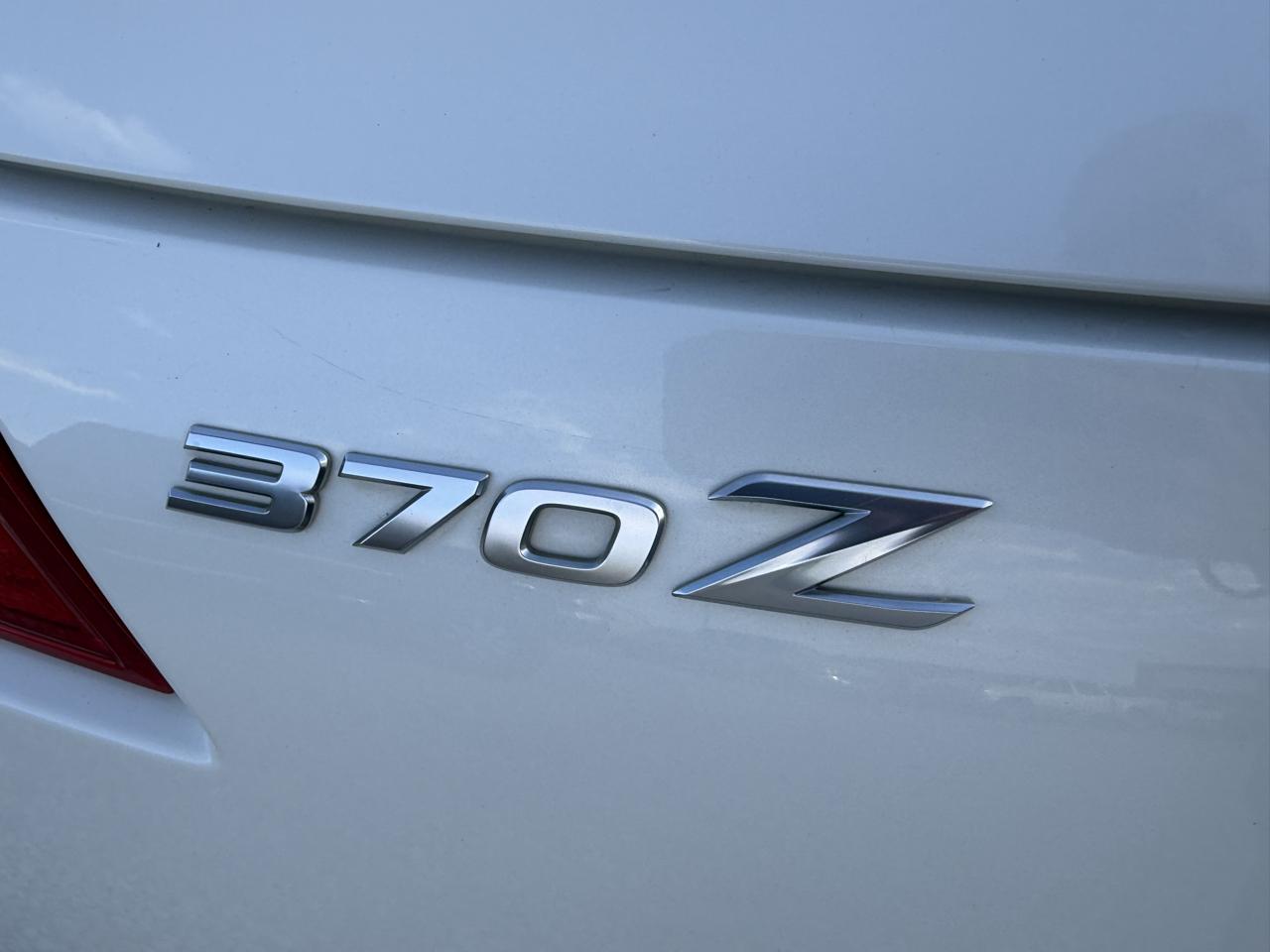 Nissan Z 370Z Roadster Touring 6MT 2014