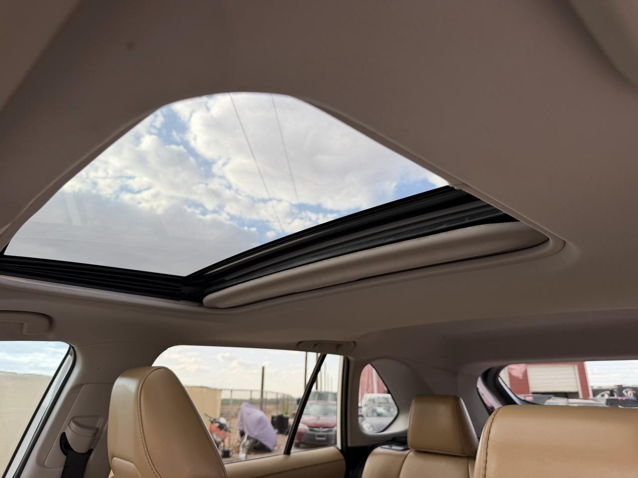 Toyota RAV4 XLE Premium 2020