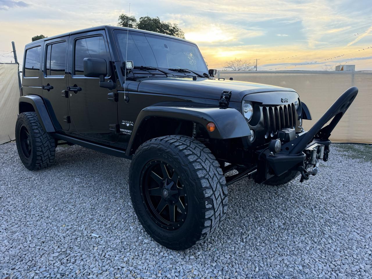 2016 Jeep Wrangler Unlimited Sahara 4WD