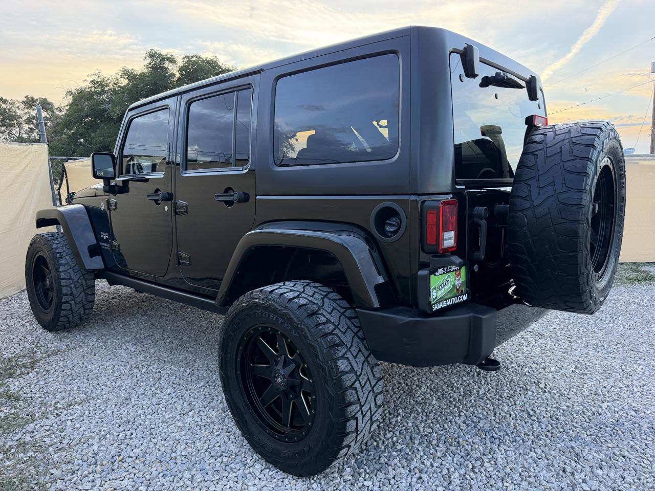 Jeep Wrangler Unlimited Sahara 4WD 2016