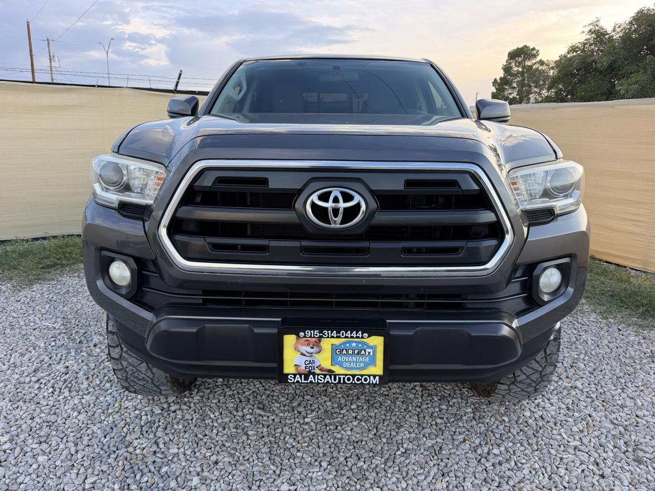 Toyota Tacoma  2016