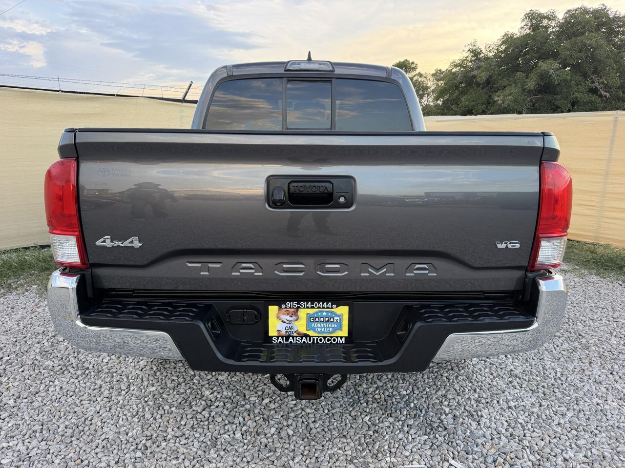 Toyota Tacoma  2016