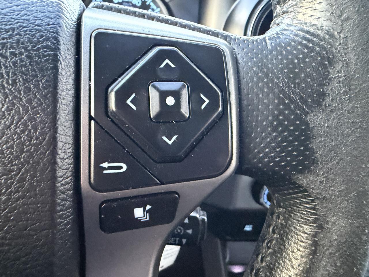Toyota Tacoma  2016
